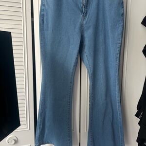 SHEIN Classic Blue Flare Jeans